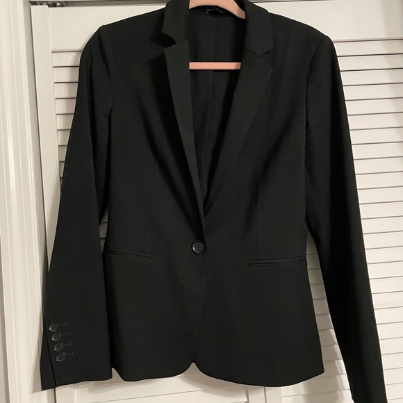 Express Black Blazer - Picture 4 of 8